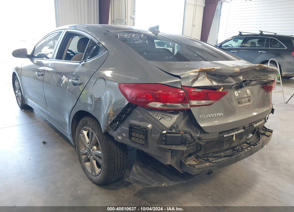 2018 HYUNDAI ELANTRA SEL VIN: 5NPD84LF6JH344941