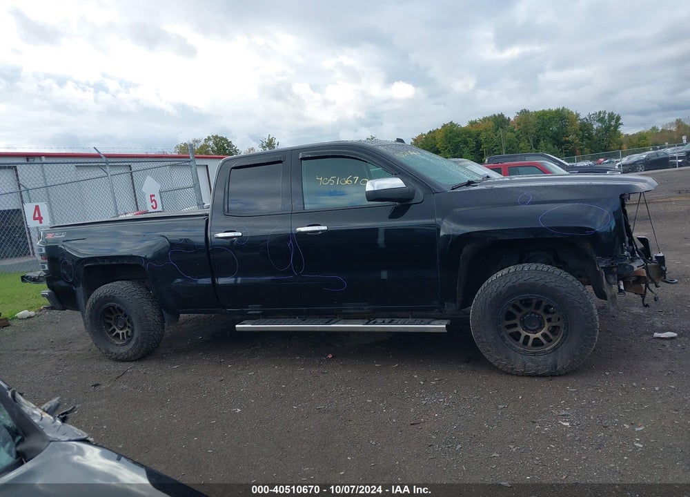 2014 CHEVROLET SILVERADO 1500 1LT VIN: 1GCVKREC0EZ111108