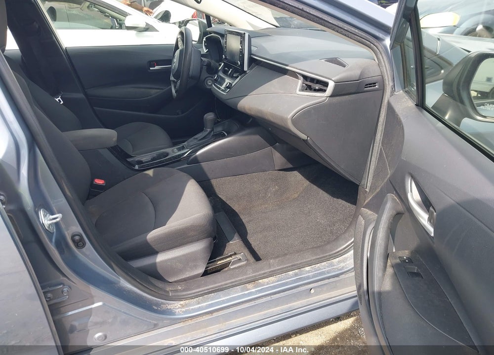 2021 TOYOTA COROLLA LE VIN: JTDEPMAE2MJ148055