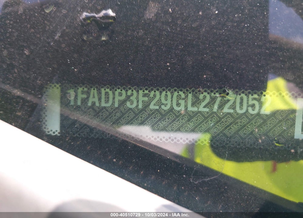 2016 FORD FOCUS SE VIN: 1FADP3F29GL272052