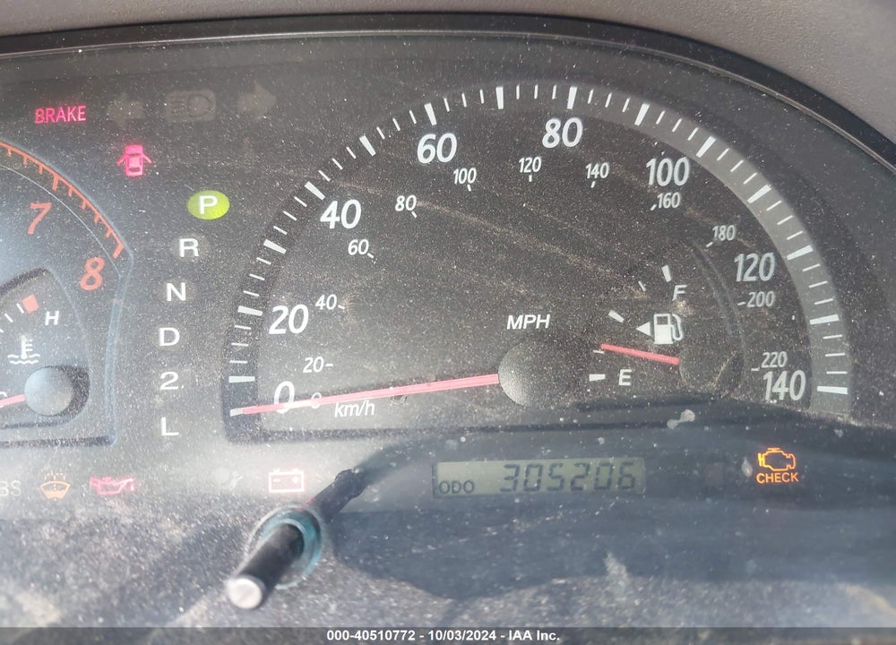 2003 TOYOTA CAMRY LE VIN: 4T1BE32K93U178539