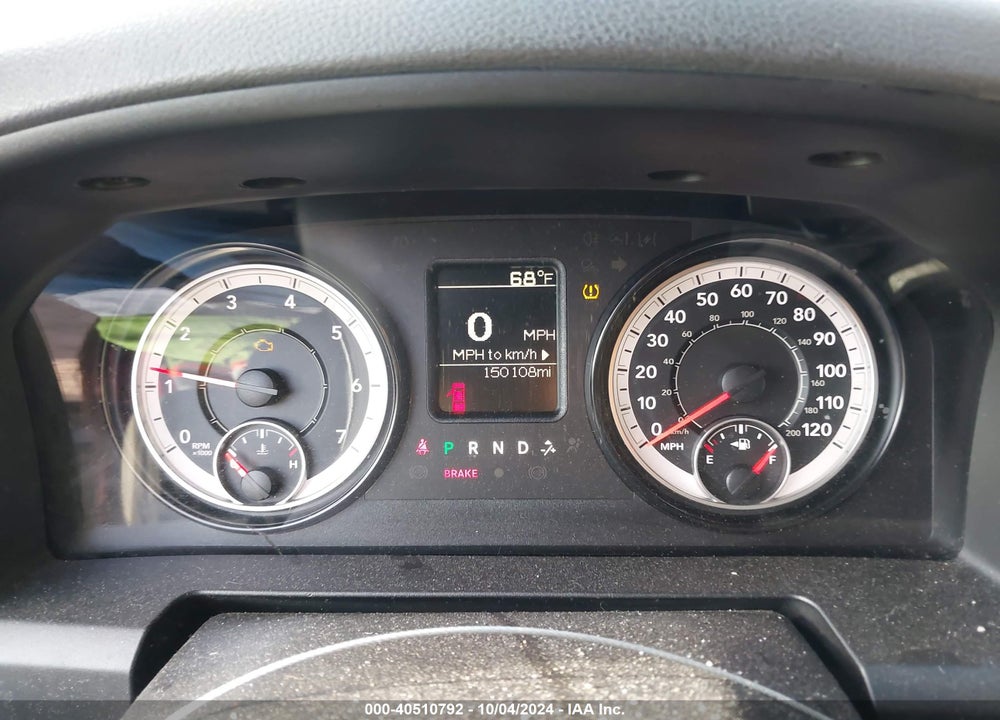 2017 RAM 1500 EXPRESS 4X4 6'4 BOX VIN: 1C6RR7FTXHS655944