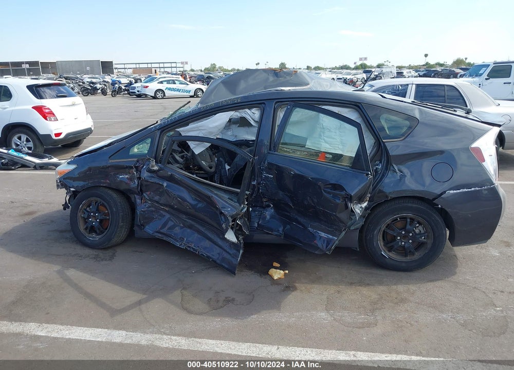2015 TOYOTA PRIUS THREE VIN: JTDKN3DU1F0435255