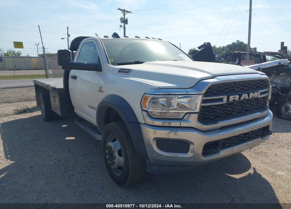 2019 RAM 5500 CHASSIS TRADESMAN/SLT VIN: 3C7WRNBL4KG583128