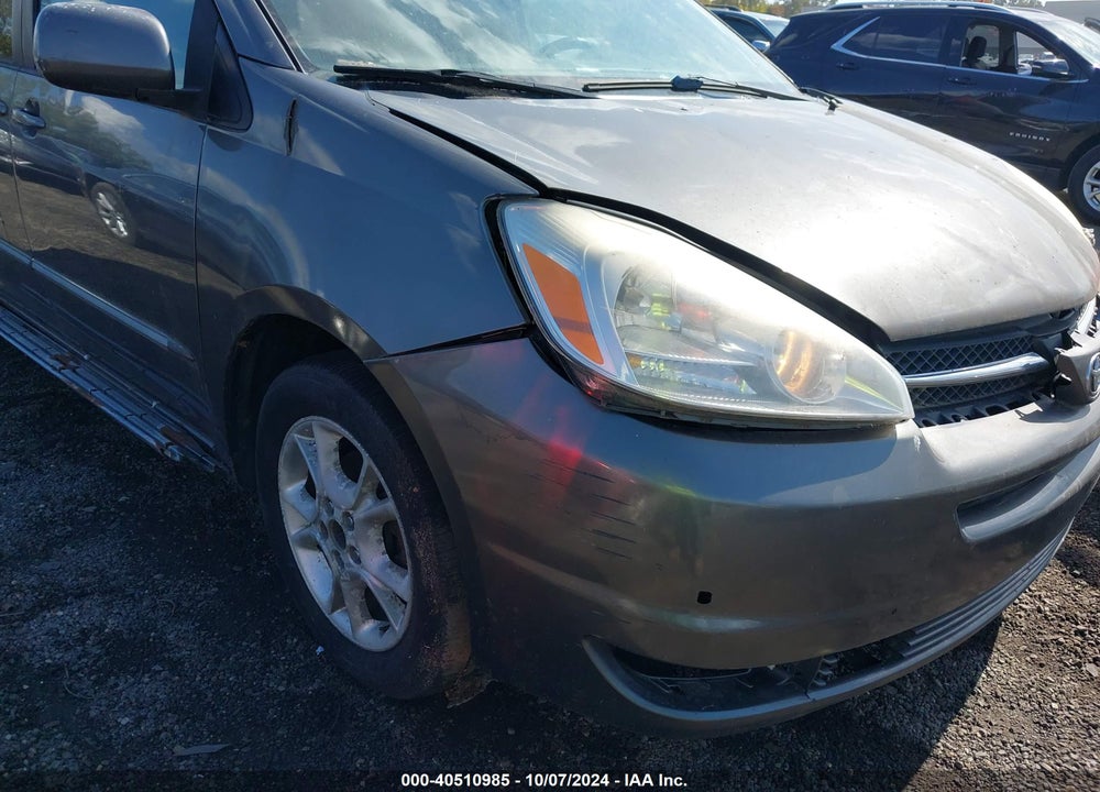 2004 TOYOTA SIENNA XLE LIMITED VIN: 5TDBA22CX4S007100