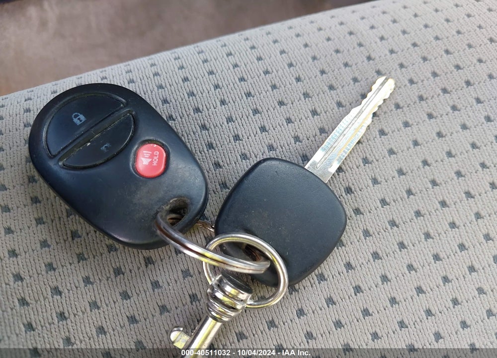 2007 TOYOTA SIENNA LE VIN: 5TDZK23C37S032533