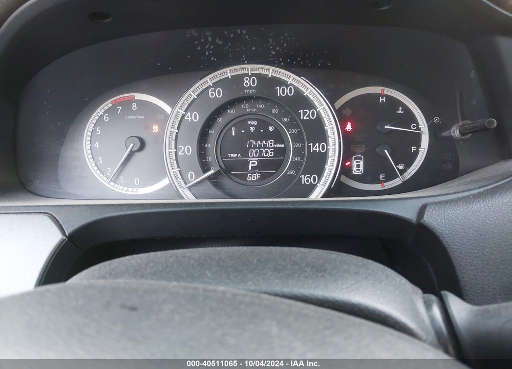 2013 HONDA ACCORD LX VIN: 1HGCR2F38DA163867