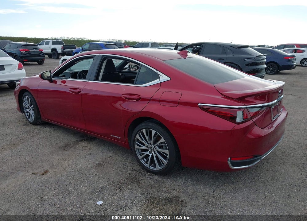 2019 LEXUS ES 300H VIN: JTHB21B15K2040370