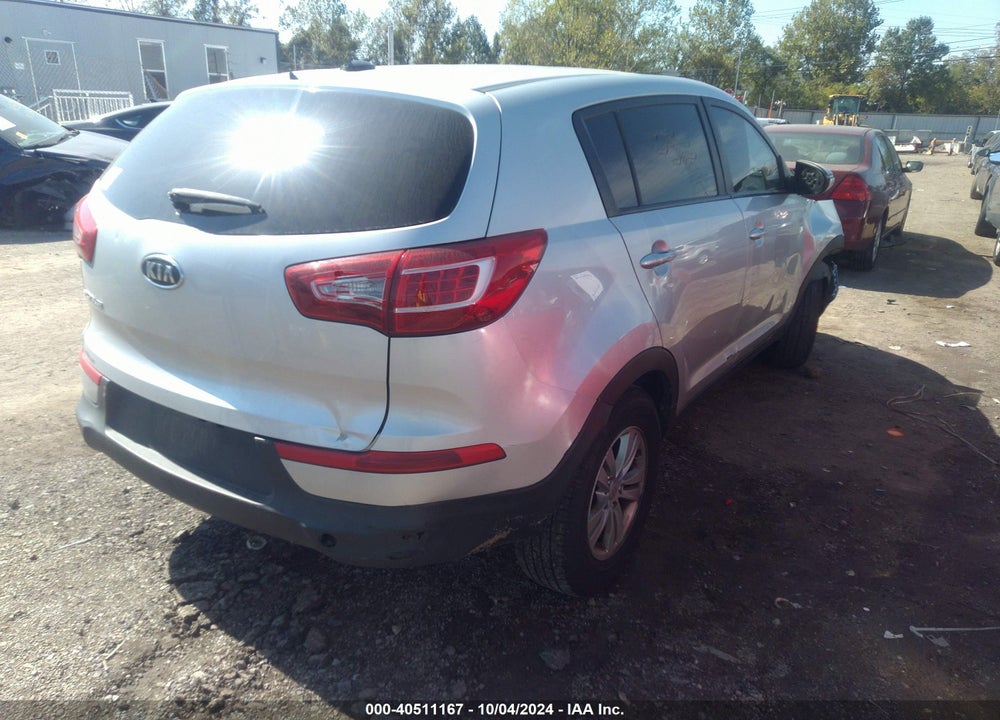 2011 KIA SPORTAGE LX VIN: KNDPBCA25B7022225