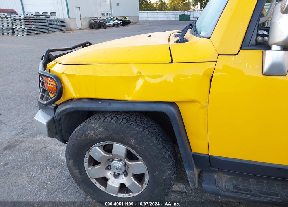 2008 TOYOTA FJ CRUISER VIN: JTEBU11F58K009293