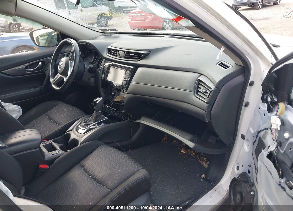 2019 NISSAN ROGUE SV VIN: JN8AT2MVXKW376755