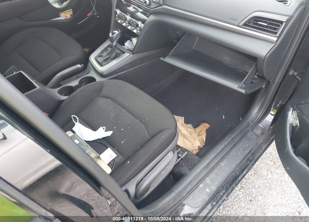 2020 HYUNDAI ELANTRA SE VIN: 5NPD74LF5LH611542