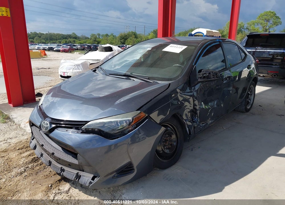 2018 TOYOTA COROLLA LE VIN: 2T1BURHE5JC978163