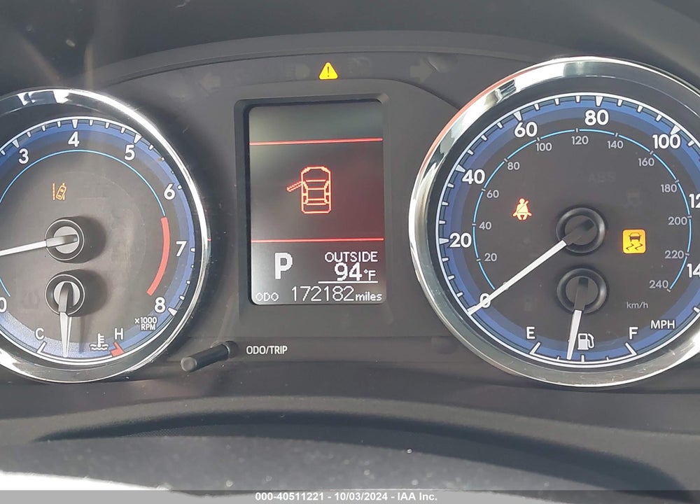 2018 TOYOTA COROLLA LE VIN: 2T1BURHE5JC978163