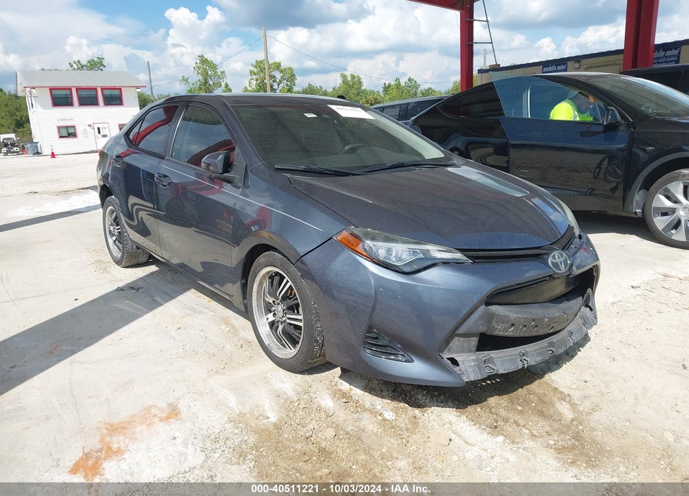 2018 TOYOTA COROLLA LE VIN: 2T1BURHE5JC978163