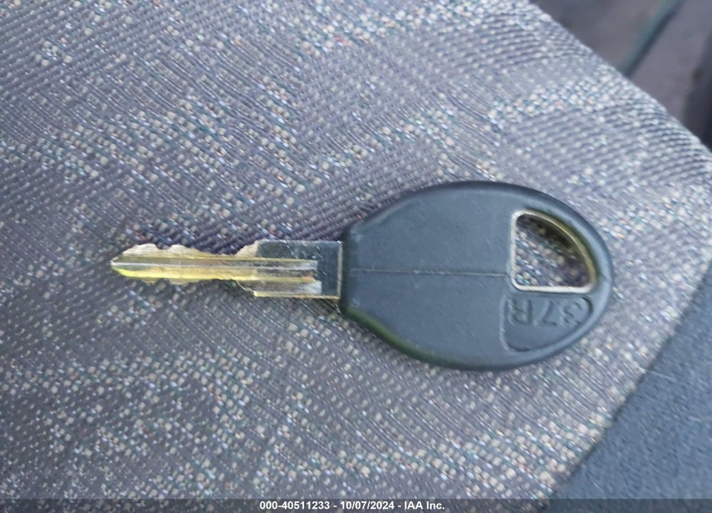 1999 NISSAN SENTRA GXE/XE VIN: 3N1AB41D2XL103251