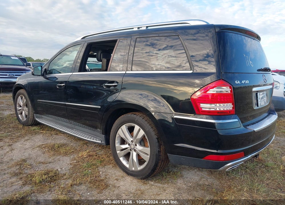 2011 MERCEDES-BENZ GL 450 4MATIC VIN: 4JGBF7BE2BA744359