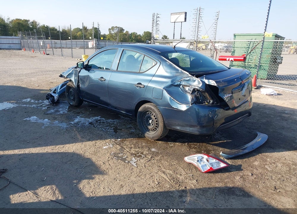 2017 NISSAN VERSA 1.6 S+ VIN: 3N1CN7AP6HL832124