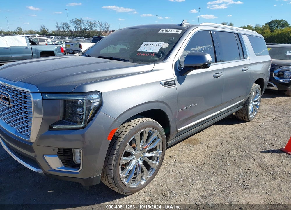 2021 GMC YUKON XL 4WD DENALI VIN: 1GKS2JKLXMR284937