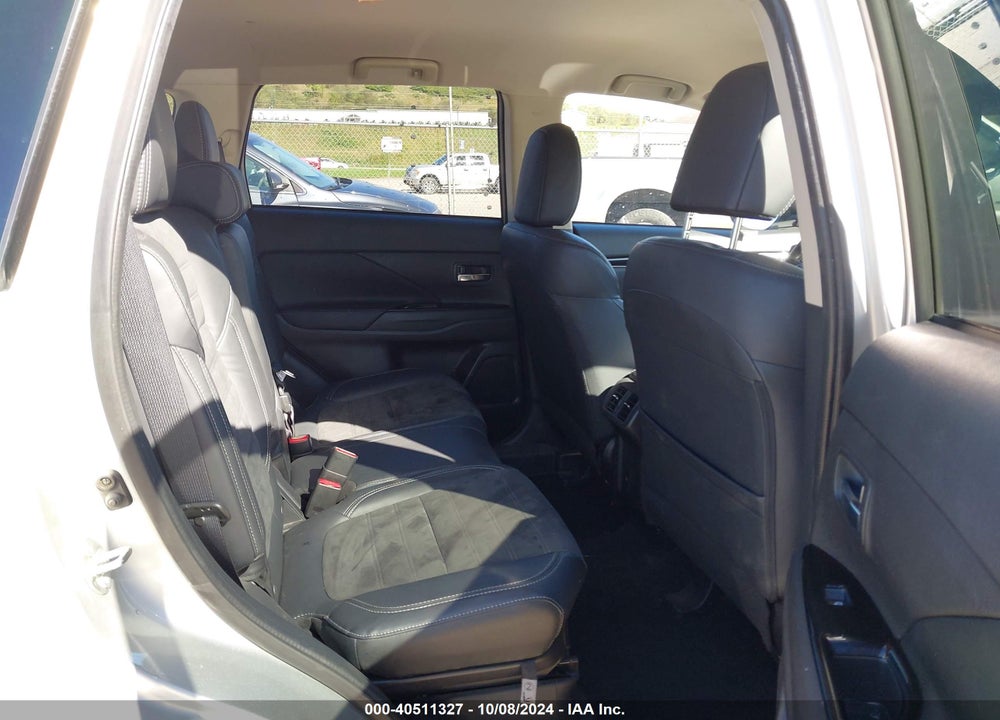2020 MITSUBISHI OUTLANDER VIN: JA4AZ3A34LZ047210