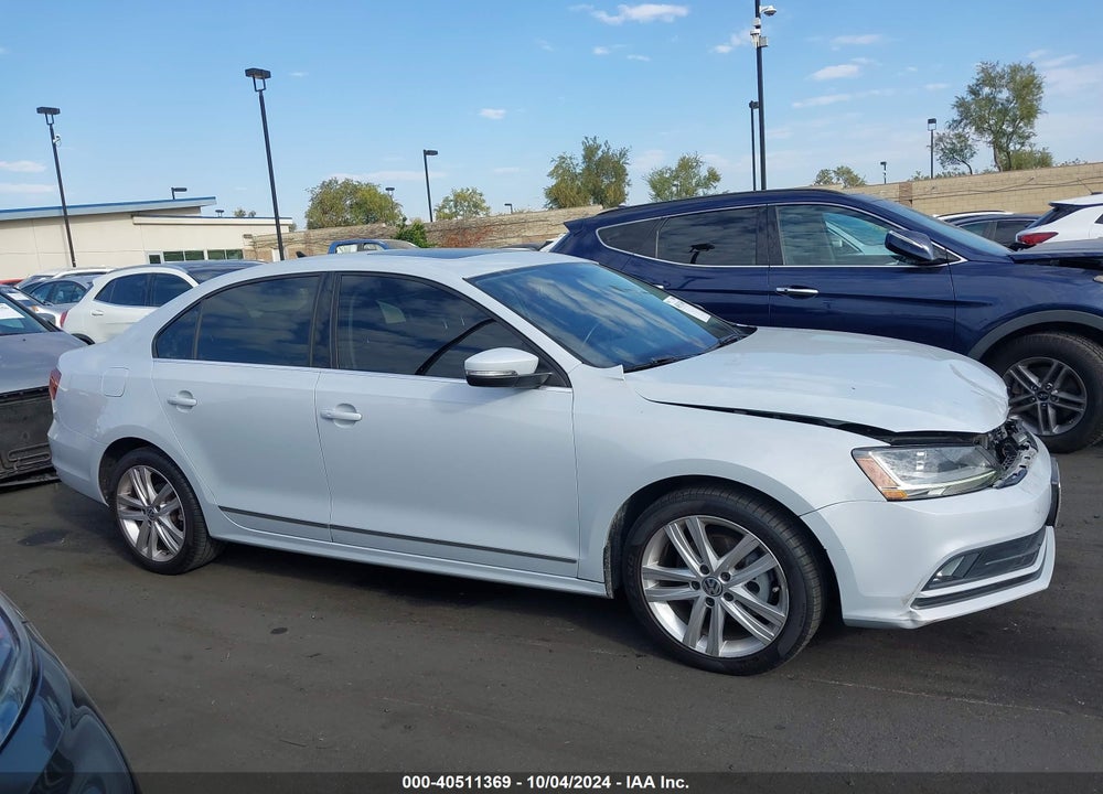 2017 VOLKSWAGEN JETTA 1.8T SEL/1.8T SEL PREMIUM VIN: 3VWL17AJ6HM412696