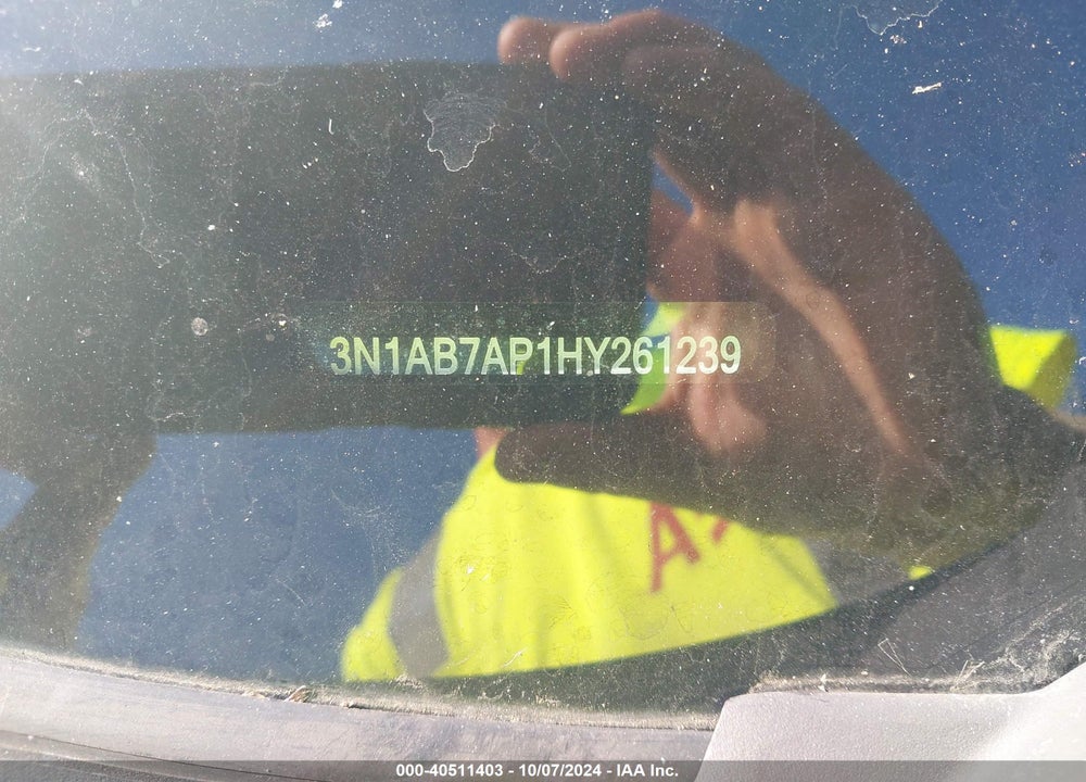 2017 NISSAN SENTRA SR VIN: 3N1AB7AP1HY261239