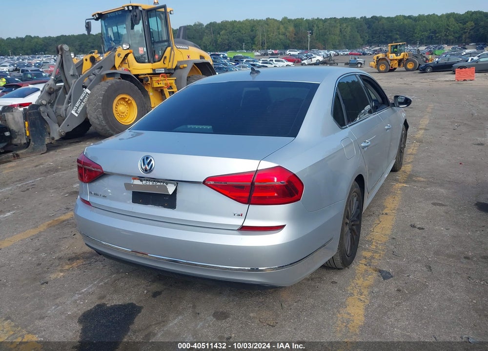 2016 VOLKSWAGEN PASSAT 1.8T SE VIN: 1VWBT7A32GC056917