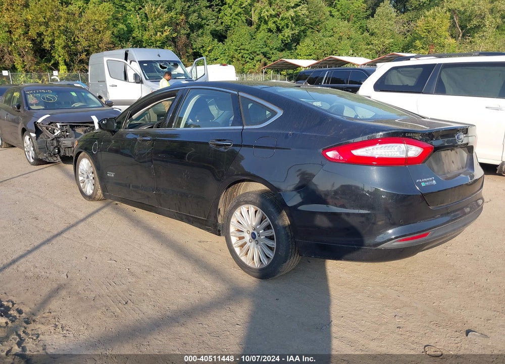 2016 FORD FUSION ENERGI SE LUXURY VIN: 3FA6P0PU7GR373485