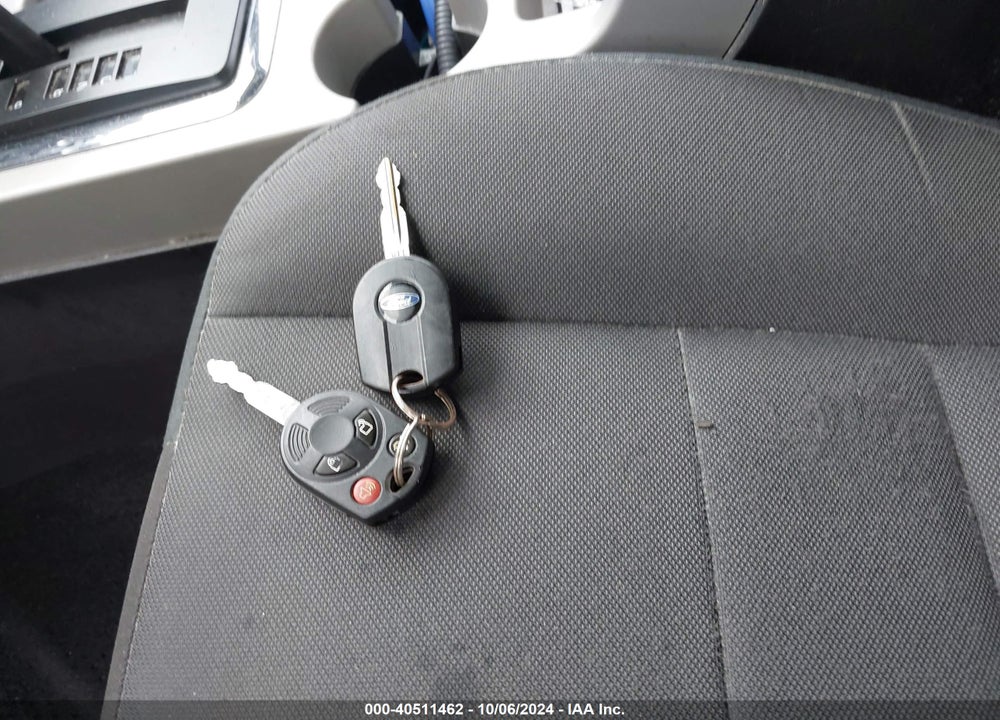 2010 FORD ESCAPE XLT VIN: 1FMCU0D75AKC31289