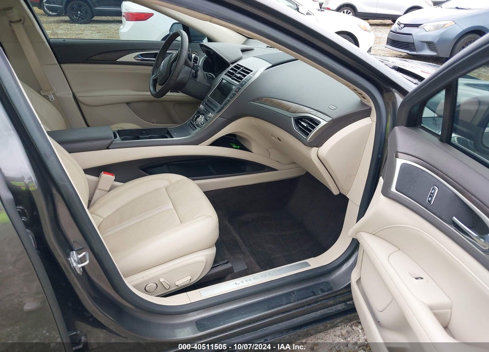 2017 LINCOLN MKZ RESERVE VIN: 3LN6L5EC3HR612136