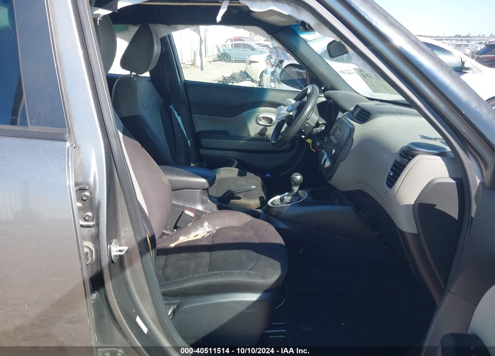 2016 KIA SOUL VIN: KNDJN2A2XG7281677