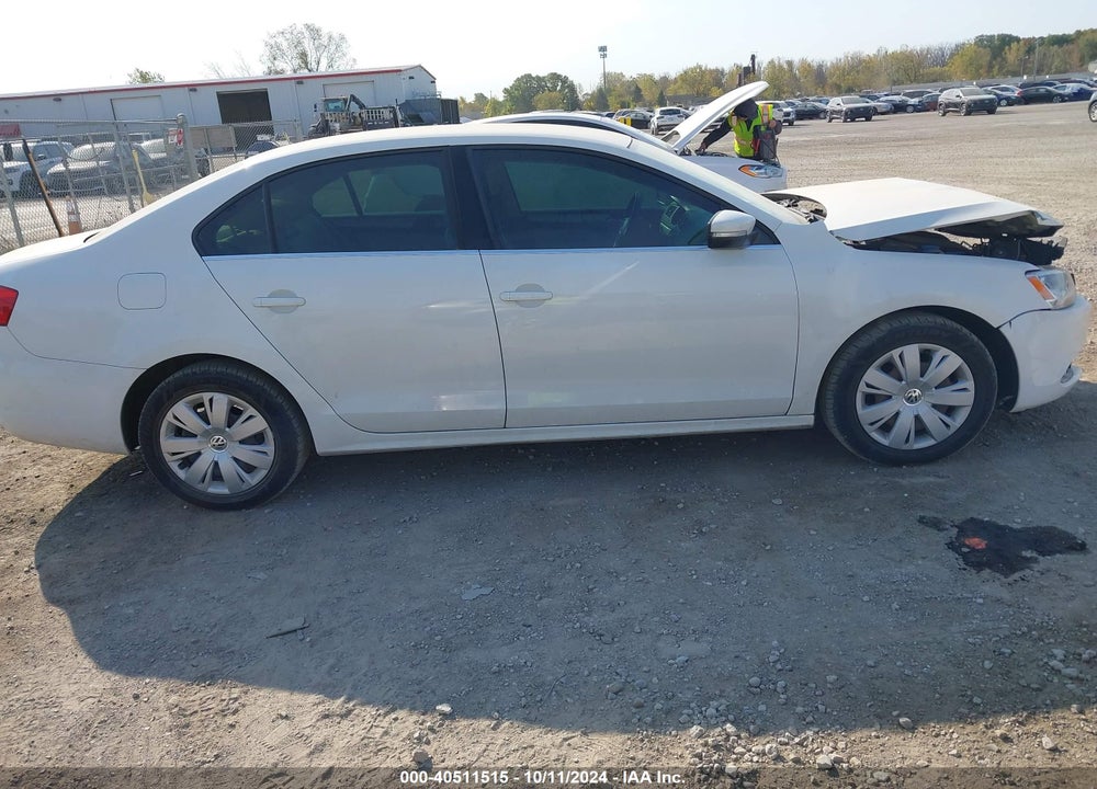 2013 VOLKSWAGEN JETTA 2.5L SE VIN: 3VWDX7AJ6DM443282