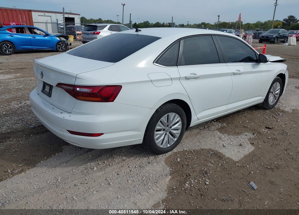 2019 VOLKSWAGEN JETTA 1.4T R-LINE/1.4T S/1.4T SE VIN: 3VWC57BU4KM084117