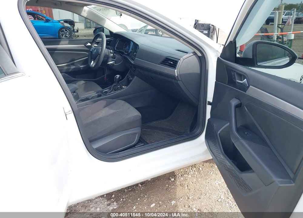 2019 VOLKSWAGEN JETTA 1.4T R-LINE/1.4T S/1.4T SE VIN: 3VWC57BU4KM084117
