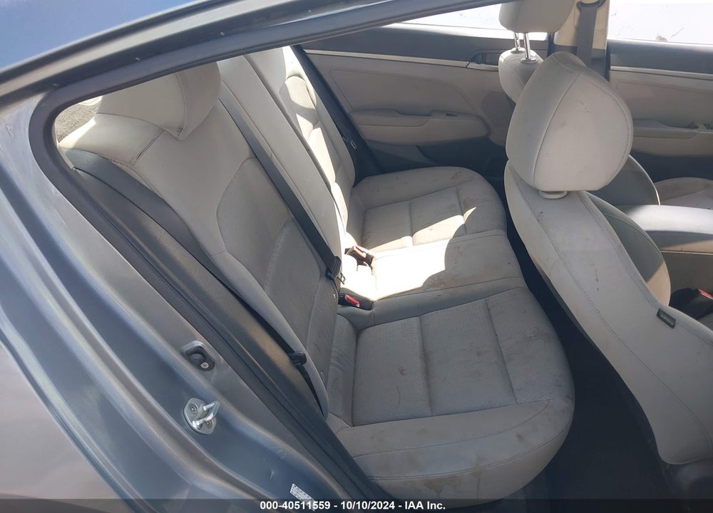 2017 HYUNDAI ELANTRA SE VIN: KMHD74LF3HU152407