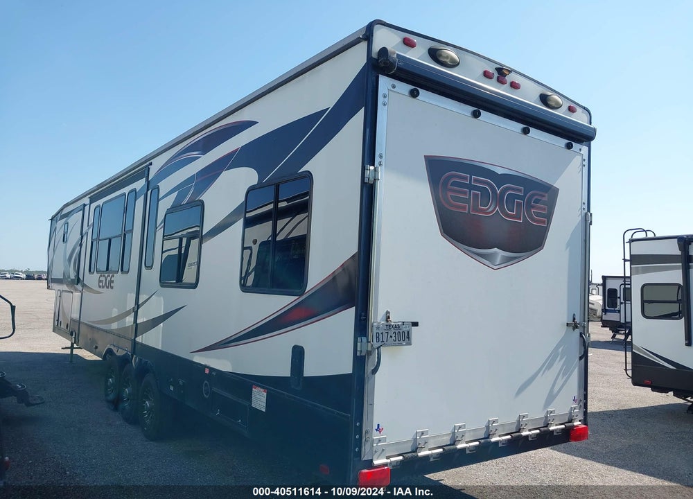 2016 EDGE 399 VIN: 5SFCG4330GE309192