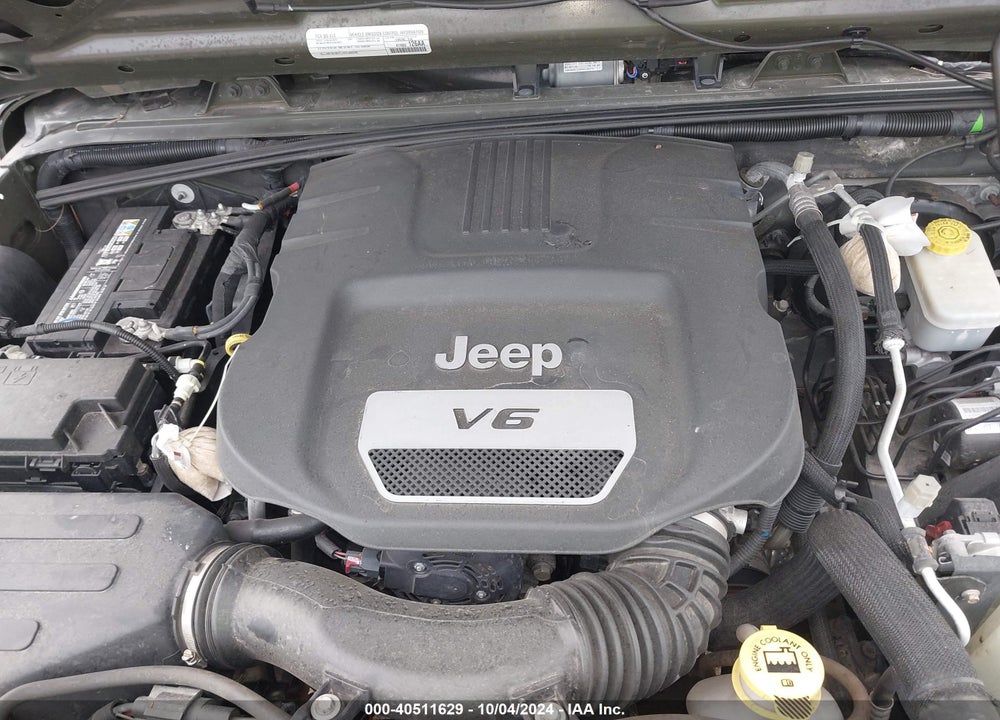 2015 JEEP WRANGLER UNLIMITED SPORT VIN: 1C4BJWDGXFL658593