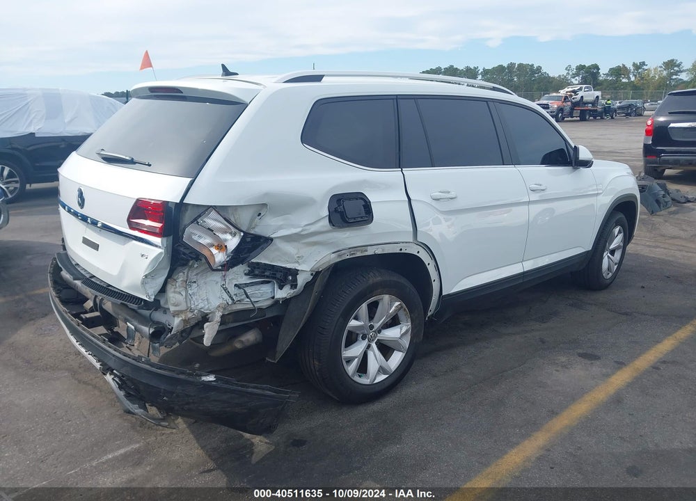 2019 VOLKSWAGEN ATLAS 3.6L V6 SE VIN: 1V2DR2CA6KC578921