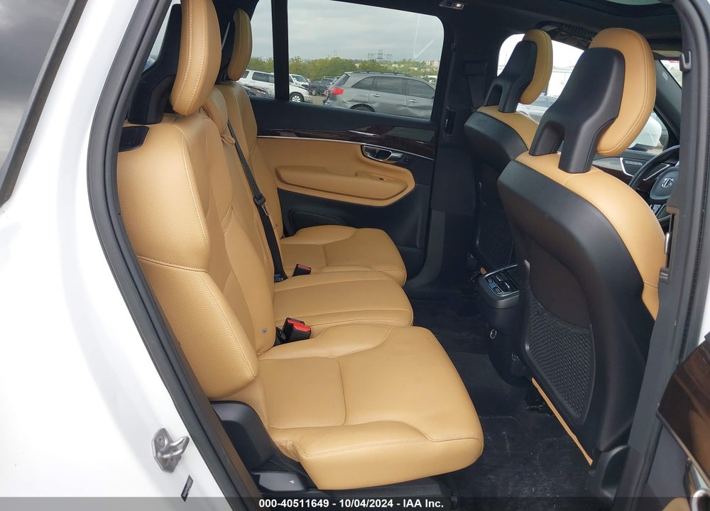 2016 VOLVO XC90 T6 MOMENTUM VIN: YV4A22PK8G1039129