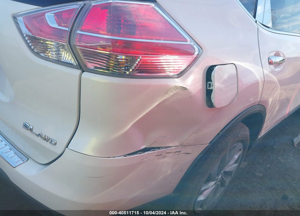 2015 NISSAN ROGUE SL VIN: 5N1AT2MV9FC787465