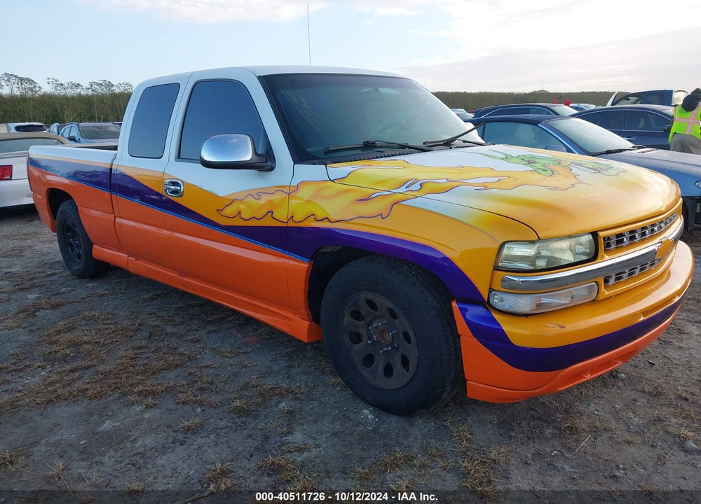 2001 CHEVROLET SILVERADO 1500 LS VIN: 2GCEC19V211321528