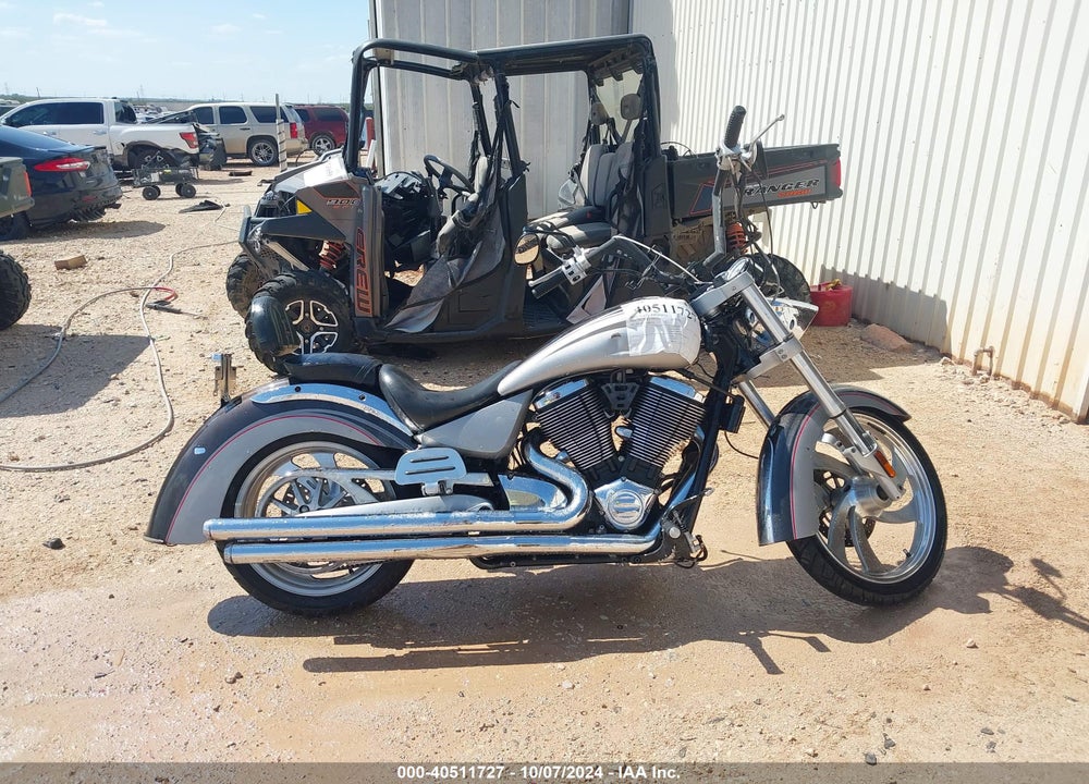 2006 VICTORY MOTORCYCLES KINGPIN CALIFORNIA VIN: 5VPCB26L163001526