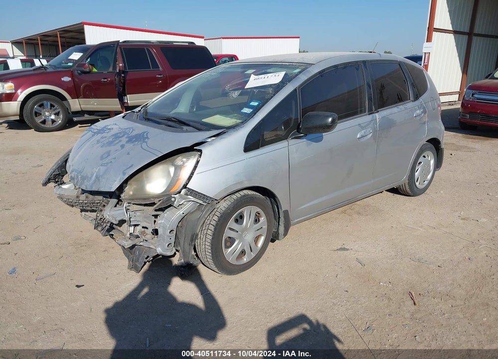 2011 HONDA FIT VIN: JHMGE8H39BC010264