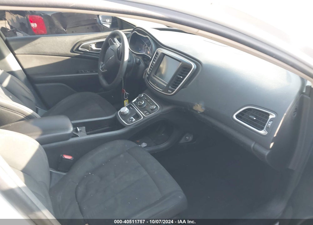 2016 CHRYSLER 200 LIMITED VIN: 1C3CCCAB0GN155896