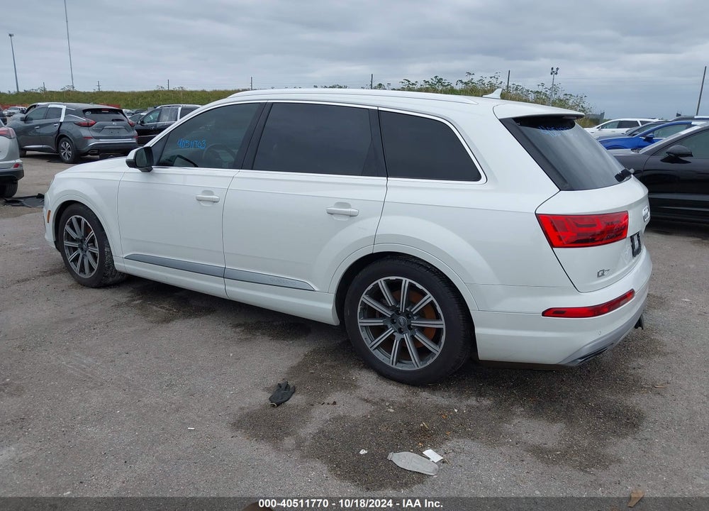 2017 AUDI Q7 3.0T PREMIUM VIN: WA1VAAF79HD028164