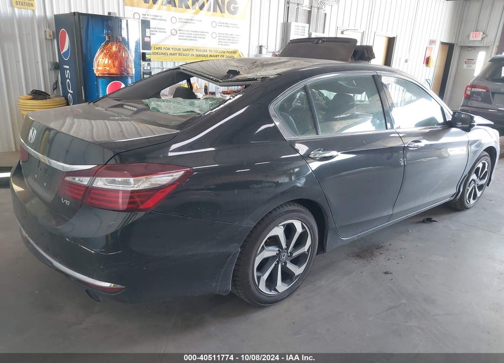 2017 HONDA ACCORD EX-L V6 VIN: 1HGCR3F8XHA041468