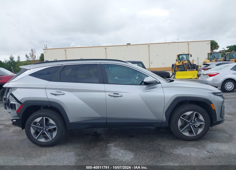 2025 HYUNDAI TUCSON SEL VIN: 5NMJBCDE9SH443479