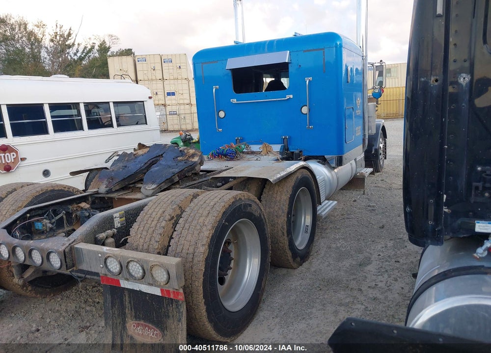 2006 PETERBILT 379 VIN: 1XP5DB9X16D879305