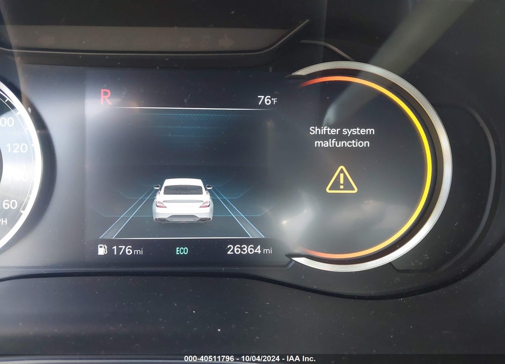 2022 GENESIS G70 2.0T AWD VIN: KMTG34TA7NU096695