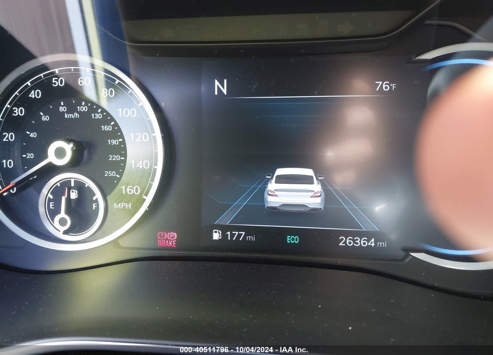 2022 GENESIS G70 2.0T AWD VIN: KMTG34TA7NU096695